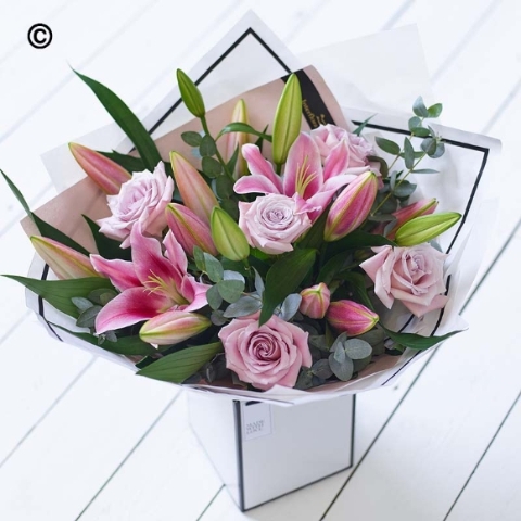 Roses & Lilies